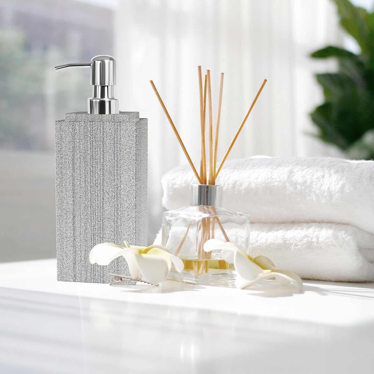 Marble Soap Dispenser for Bathroom, Amaauto Natural Marble Hand Liquid&Lotion Soap Dispenser Pump Bottle for Kitchen Bathroom Countertop Holds Dish Soap Shampoo Laundry Liquid Shower Gel