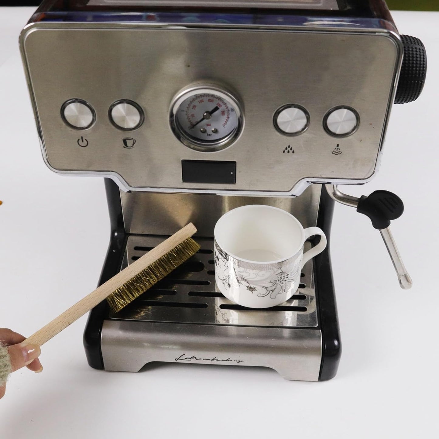 MAXMAN Brass Brush, Soft Brass Bristle Wire Brush for Cleaning Metal Rust, Welds, Home and Kitchen, Wire Scratch Brushes with 10" Beechwood Handle