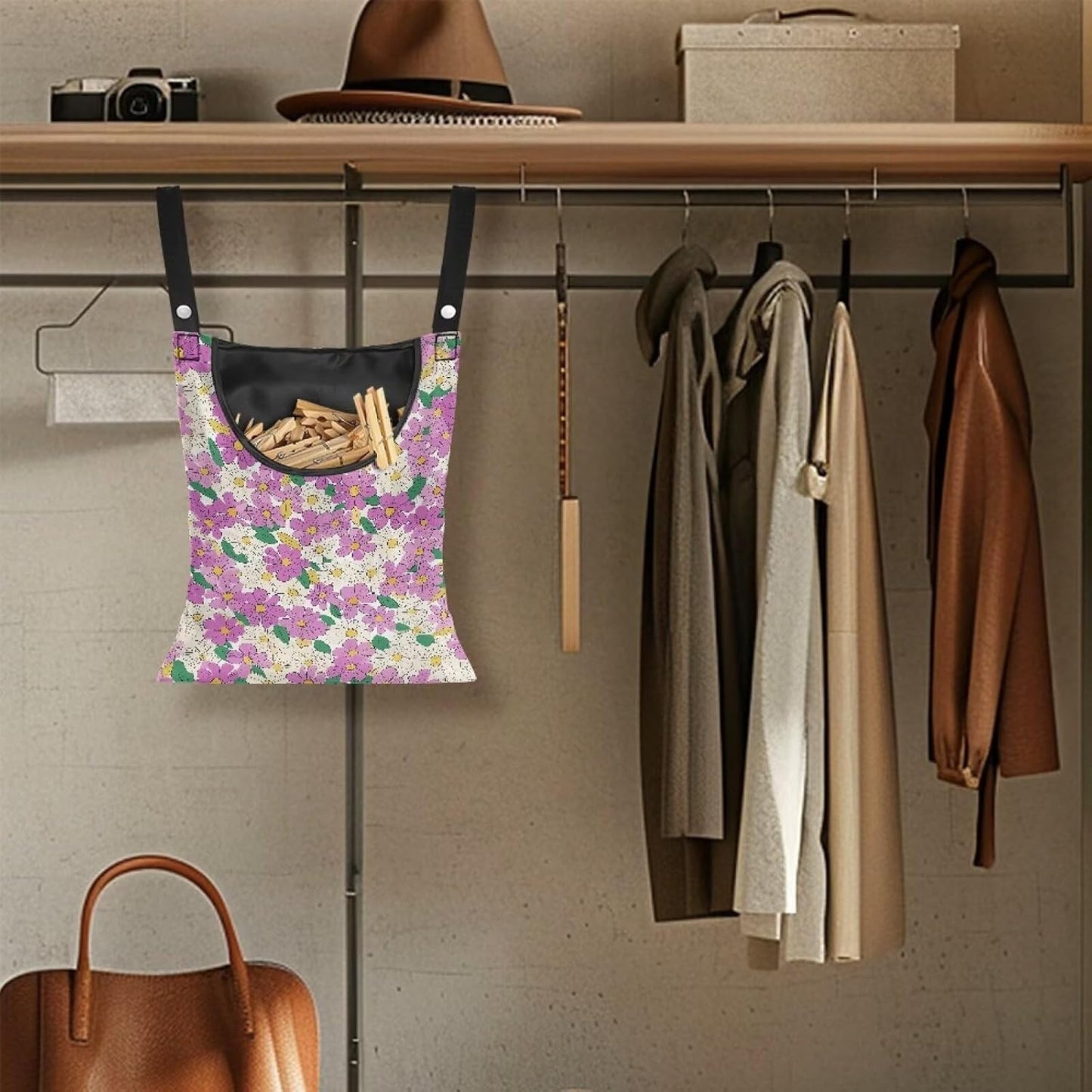 2 Pcs Hippie Flowers Clothes Pin Bag Clothespin Bag Holder 14.5 X 12 Inch Clothes Pin Hanging Bag for Clothesline Outdoor Outside Wardrobe and Laundry Room