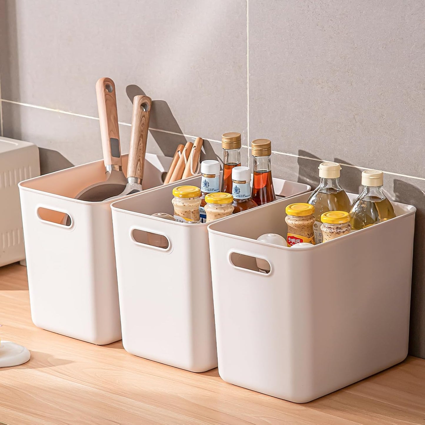 Plastic Storage Bins with lids,Storage Baskets,Container with handle,Storage Organizer Bins for Shelves,Office,Bedrooms,Closets, Cabinets(Gray,3L)